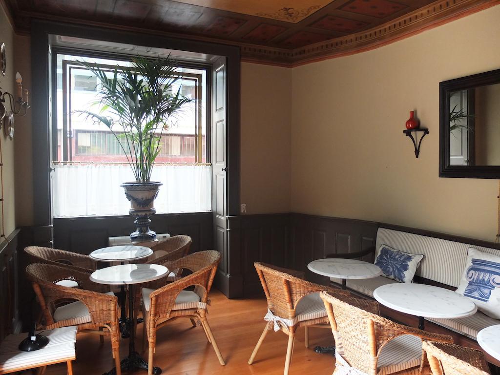 Mercador Guesthouse ปอร์โต ภายนอก รูปภาพ